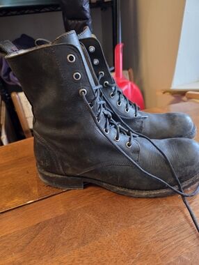 Vintage Frye 87991 Men's Black Leather Combat Boots - Size 9 M